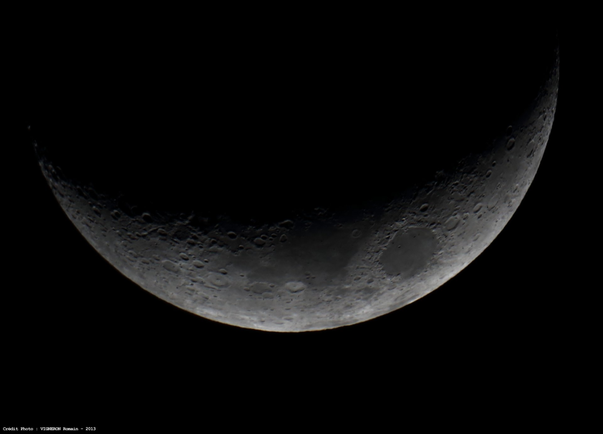 Lune - RV0002