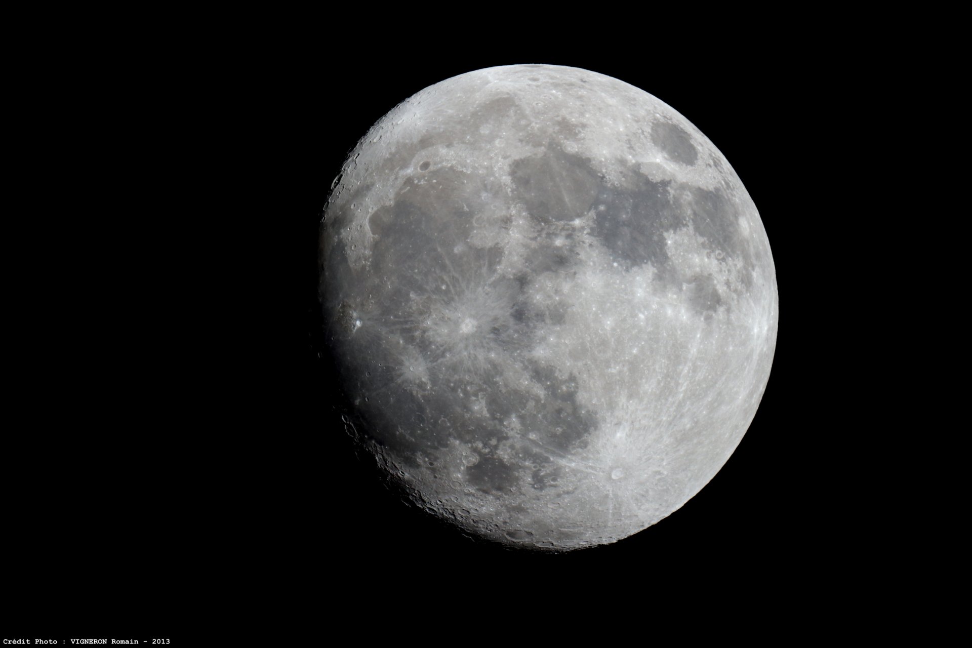 Lune - RV0003