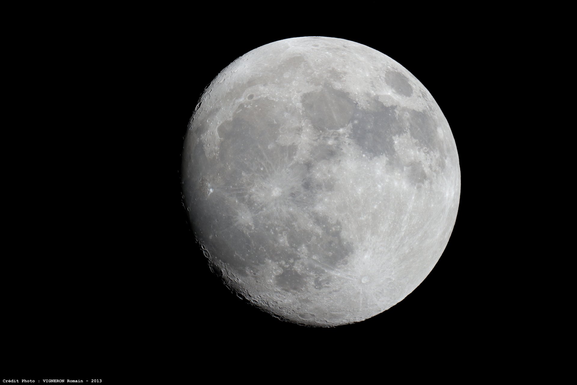 Lune - RV0004